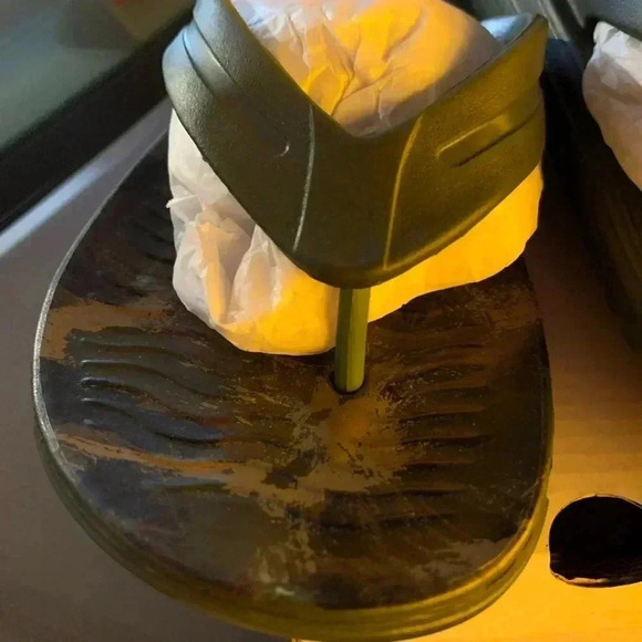 Sketcher Foamies flip Flips Size 7 - Picture 2 of 7